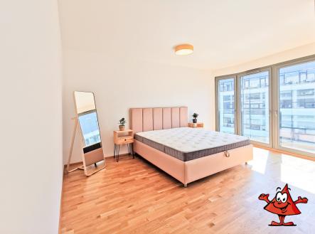 Pronájem bytu Praha 8 Karlín Breitfeldova - ložnice