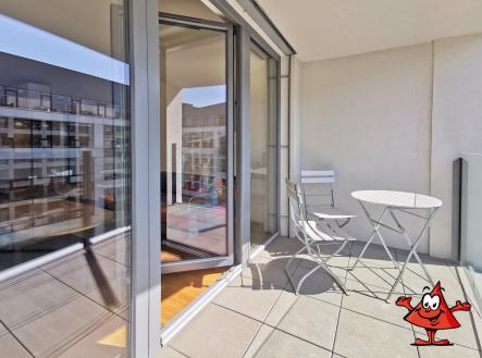 Pronájem bytu Praha 8 Karlín Breitfeldova - lodžie