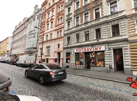 Pronájem bytu 1+KK v ulici Na Bojišti, Praha 2 - ulice