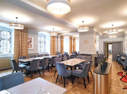 Pronájem zámecké restaurace zámku Dobříš - salonek A