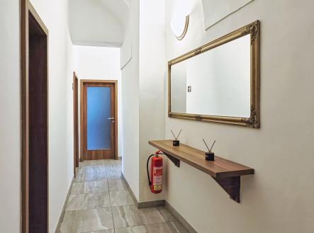 Pronájem zámecké restaurace zámku Dobříš - zázemí