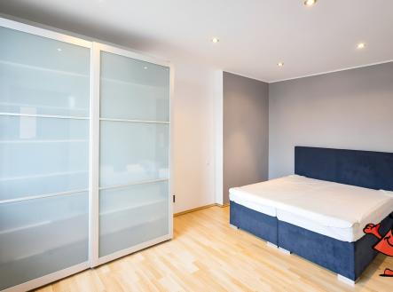 Pronájem bytu 2+kk Praha 4 Pankrác - ložnice B