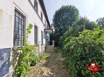 Prodej komerčního objektu, jiný, 400 m²