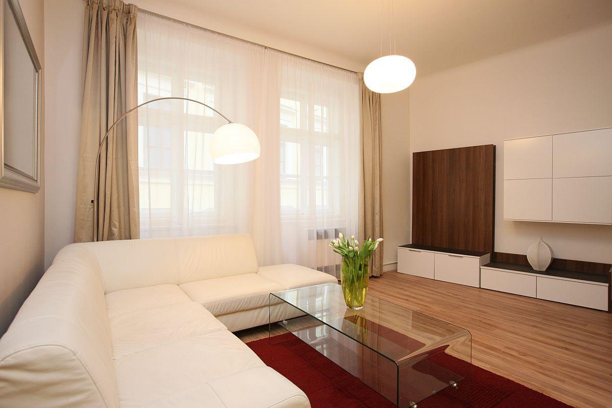 Prodej bytu 2+1, 64 m2, Praha 1, Staré Město, Liliová