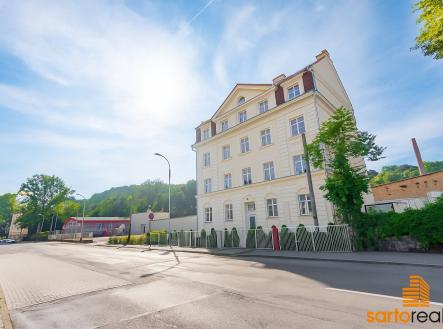 Prodej nájemního domu, 521 m² obrázek