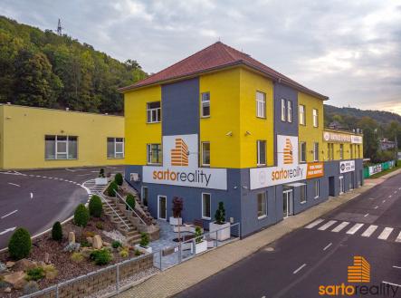 Pronájem kanceláře, 200 m²