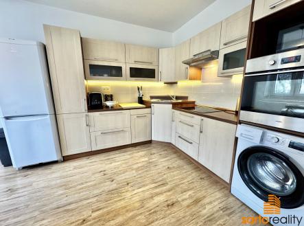 Pronájem bytu, 2+1, 61 m²