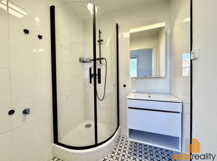 Pronájem bytu, 2+1, 66 m²