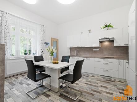 Prodej bytu, 3+1, 104 m²