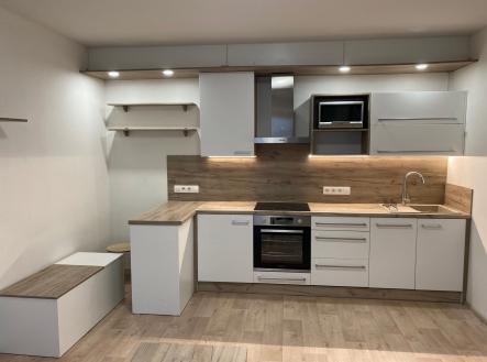 Pronájem bytu, 1+kk, 26 m²