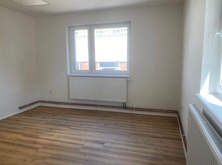 Pronájem kanceláře, 52 m²
