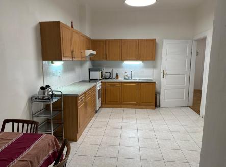 Pronájem bytu, 3+1, 83 m²