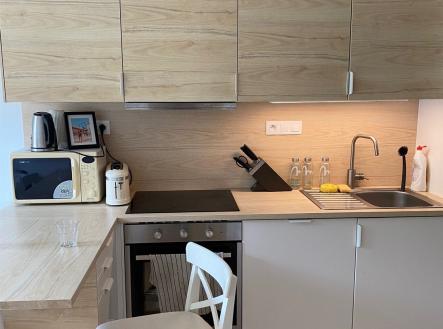 Pronájem bytu, 2+kk, 46 m²