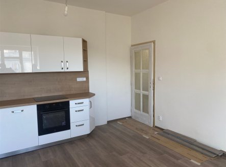 Pronájem bytu, 3+kk, 72 m²