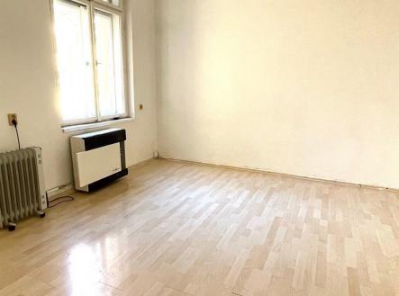 Pronájem bytu, 1+kk, 27 m²