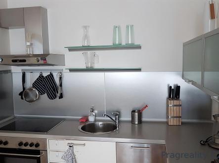 Pronájem bytu, 2+kk, 67 m²