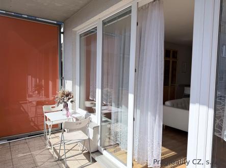 Pronájem bytu, 2+kk, 67 m²