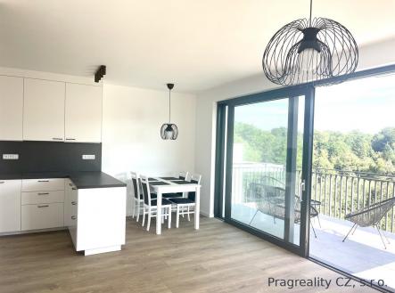 Pronájem bytu, 3+kk, 83 m²