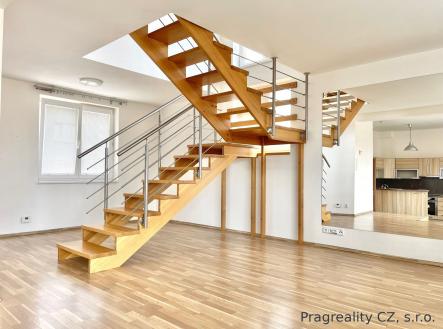 Pronájem domu/vily, 165 m²