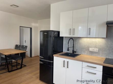 Pronájem bytu, 2+kk, 40 m²