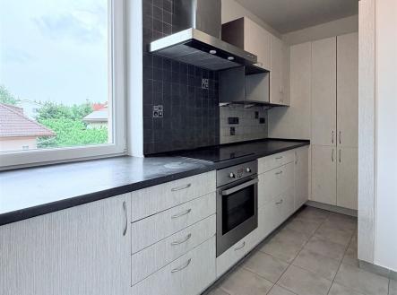Pronájem bytu, 4+kk, 109 m²