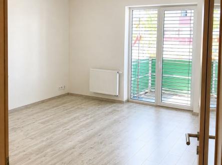 Pronájem bytu, 2+kk, 73 m²