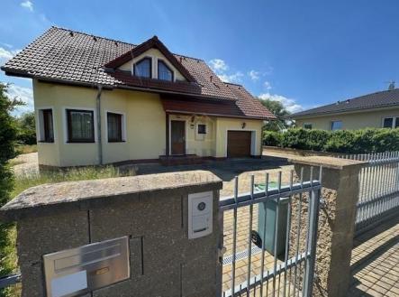 Prodej - dům/vila, 138 m²