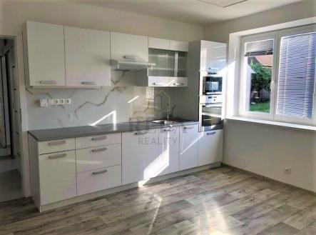 Pronájem bytu, 2+kk, 50 m²