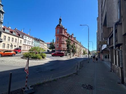 Pronájem obchodní prostory, 105 m²