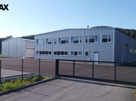 Pronájem výrobní prostor, 1 500 m²