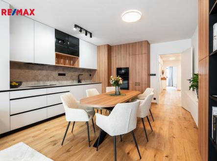 Prodej bytu, 3+kk, 138 m²