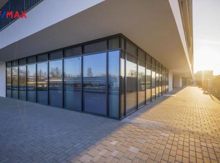 Pronájem obchodní prostor, 124 m²