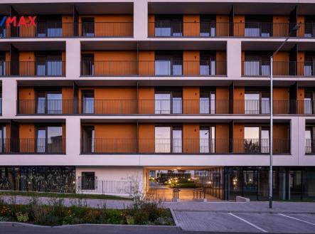 Pronájem obchodní prostor, 124 m²