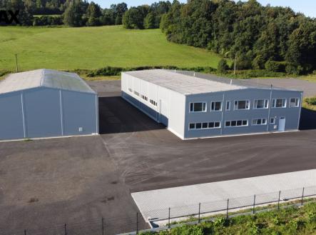 Pronájem výrobní prostor, 1 400 m²