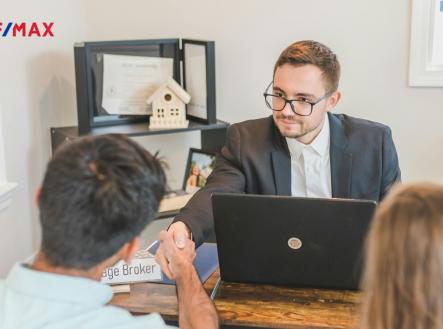 Pronájem obchodní prostor, 60 m²