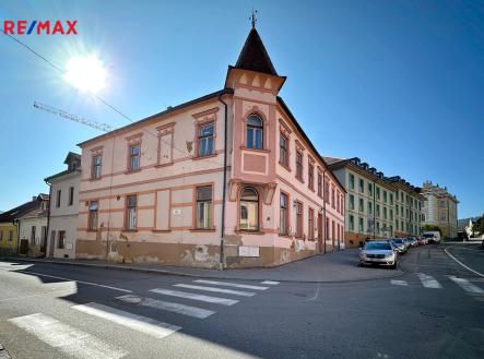 Prodej obchodní prostor, 835 m²