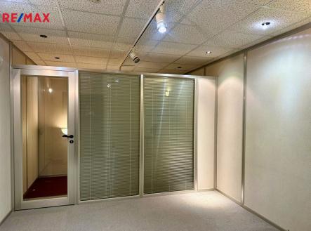 Pronájem skladovací prostor, 12 m²