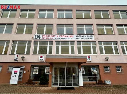 Pronájem skladovací prostor, 12 m²