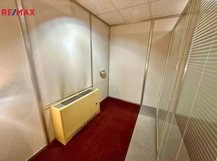 Pronájem skladovací prostor, 12 m²