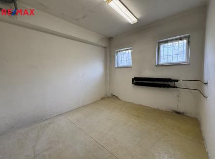 Pronájem skladovací prostor, 13 m²