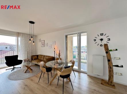 Prodej bytu, 2+kk, 77 m²