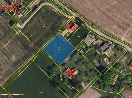 Prodej pozemku pro bydlení, 1 676 m²