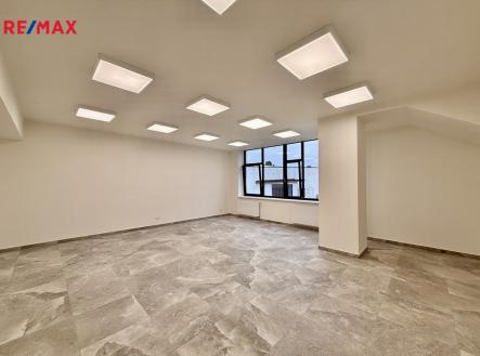 Pronájem obchodní prostor, 64 m²