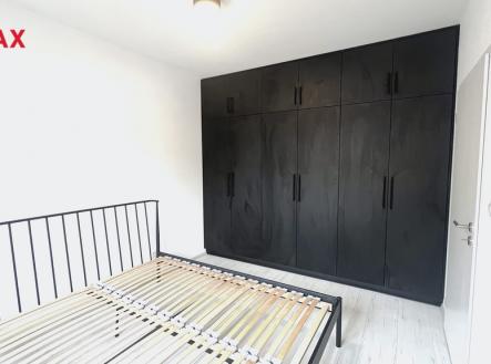 Pronájem bytu, 2+kk, 40 m²