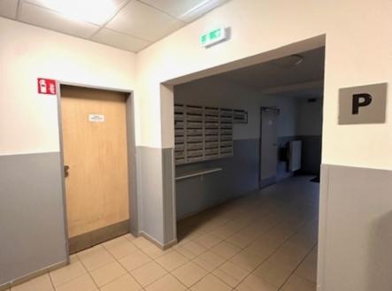 Pronájem bytu, 3+kk, 92 m²