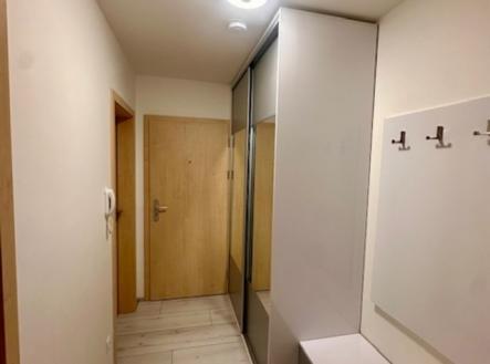 Pronájem bytu, 3+kk, 92 m²