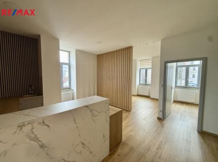 Pronájem bytu, 2+kk, 46 m²