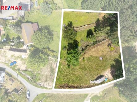 Prodej pozemku pro bydlení, 2 124 m²