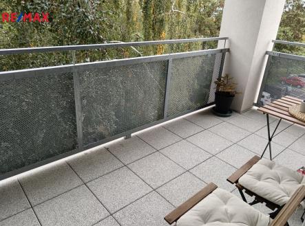 Pronájem bytu, 3+kk, 66 m²