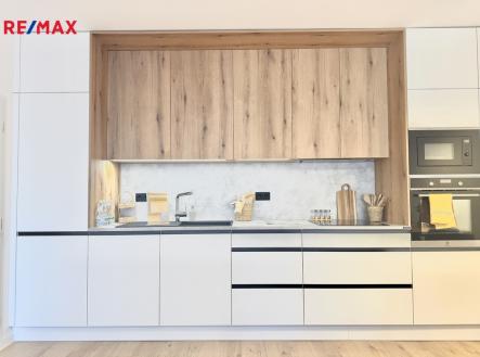 Prodej bytu, 2+kk, 64 m²